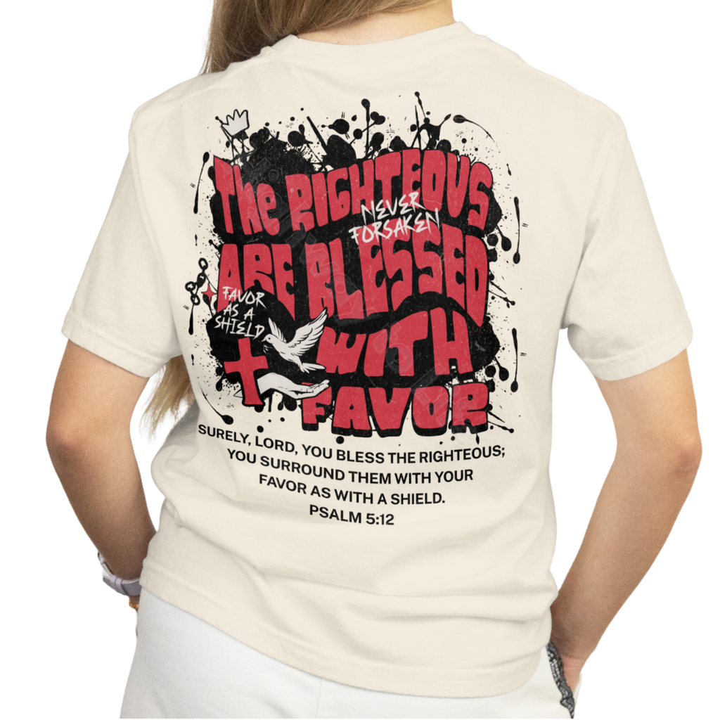 Favor as a shield (red letters), T-shirt